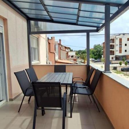 Apartment Dubravka Near The Sandy Beach Medulin Ngoại thất bức ảnh